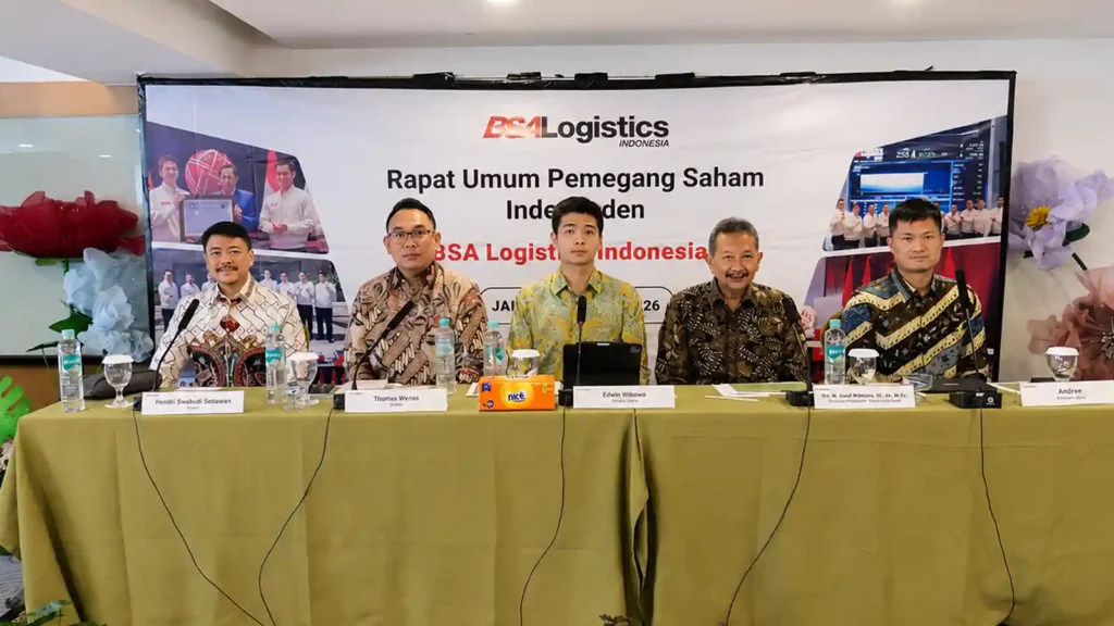 Jajaran Direksi dan Komisaris WBSA